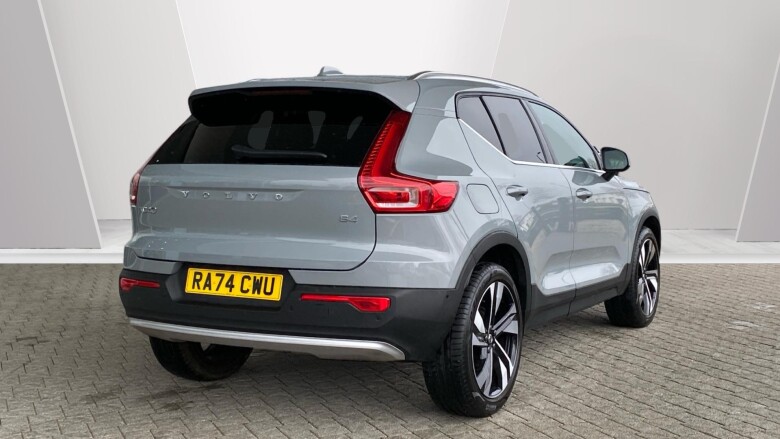 Volvo XC40 2.0 B4P Ultra Dark 5dr Auto Petrol Estate